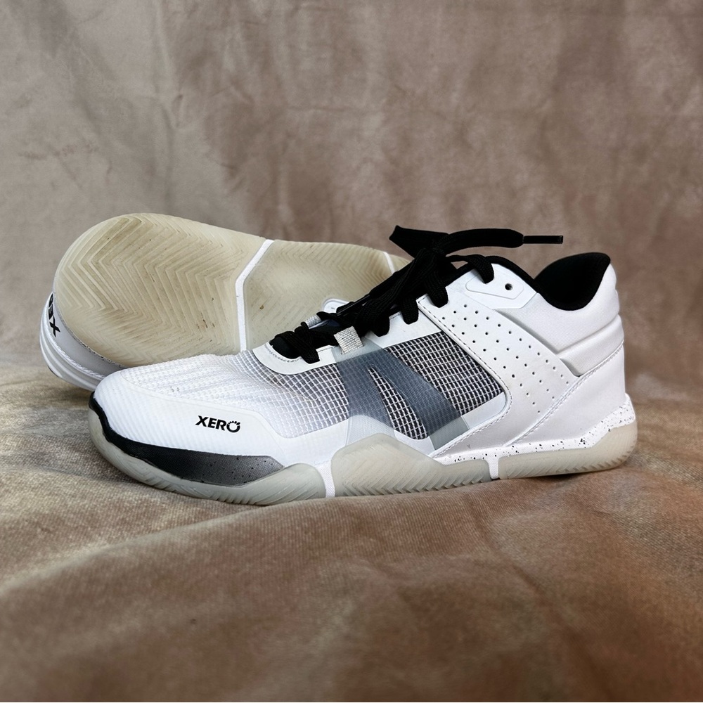 Xero Shoes BareFoot Black and White Athletic Basketball Court Shoes USw10m8 EU41